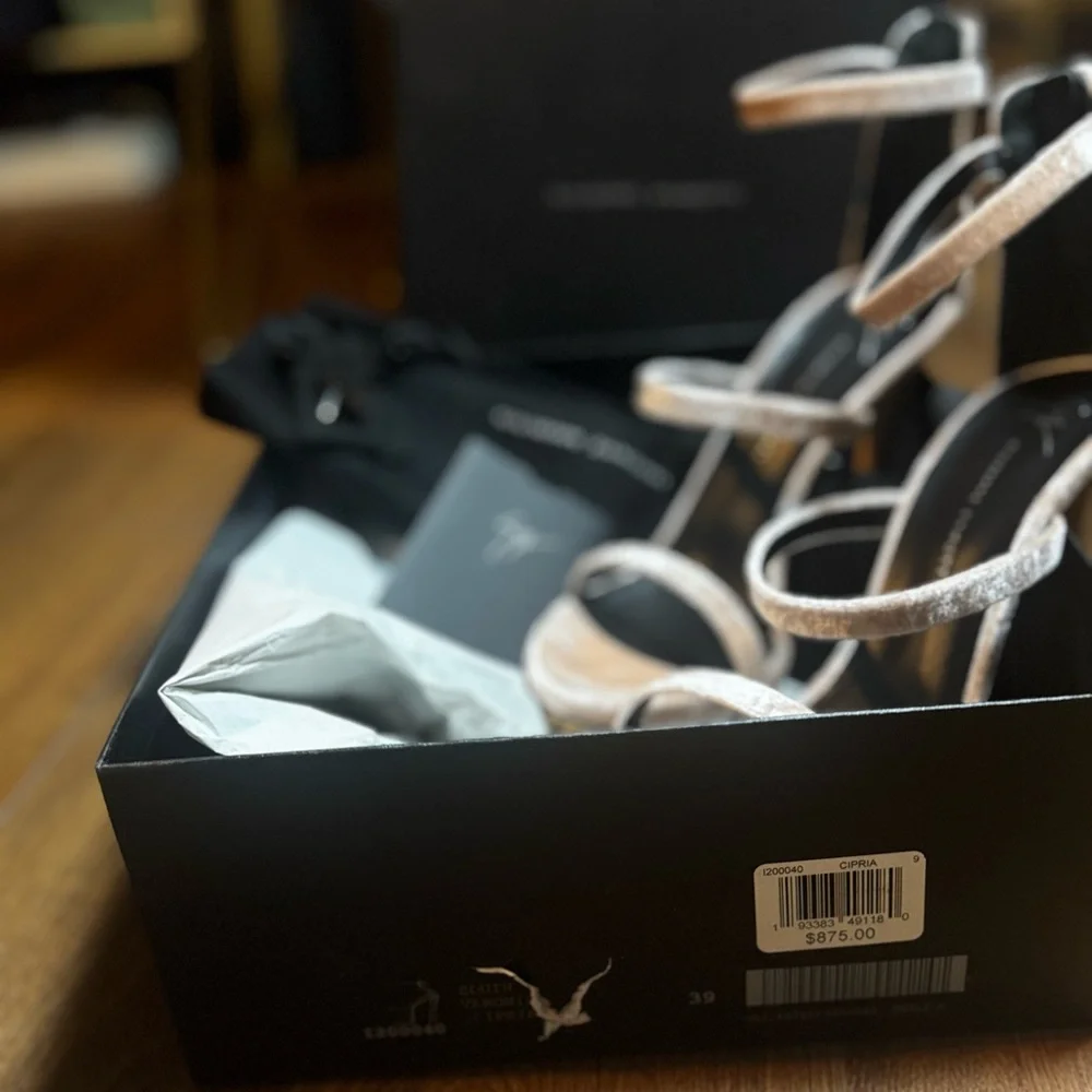 Giuseppe Zanotti CIPRIA Velvet Strappy Heels - Light Pink - Picture 3 of 9